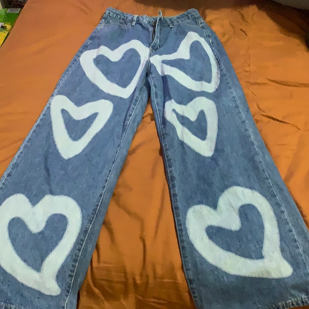 high waist heart print wide leg jeans. Only worn once in good condition.